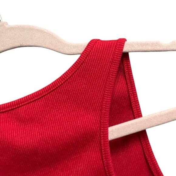 SHEIN Red Cropped Graphic Ribbed Tank Top - Picture 6 of 7